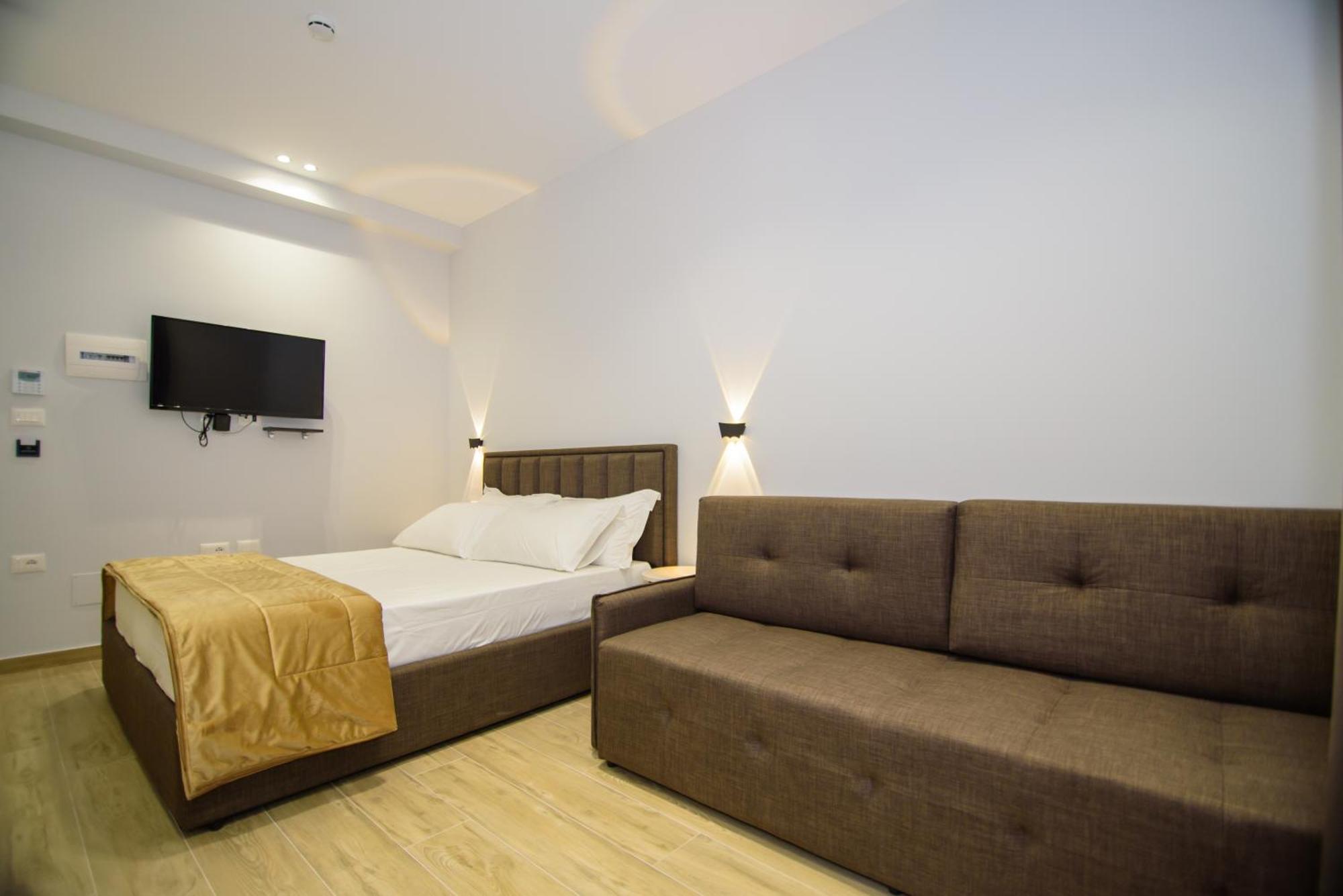 Palm Side Hotel Vlorë Rum bild